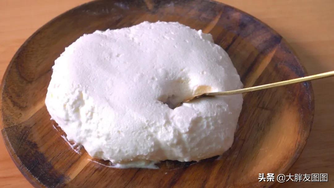 不要面粉的简易蛋糕,安茹白乳酪蛋糕制作