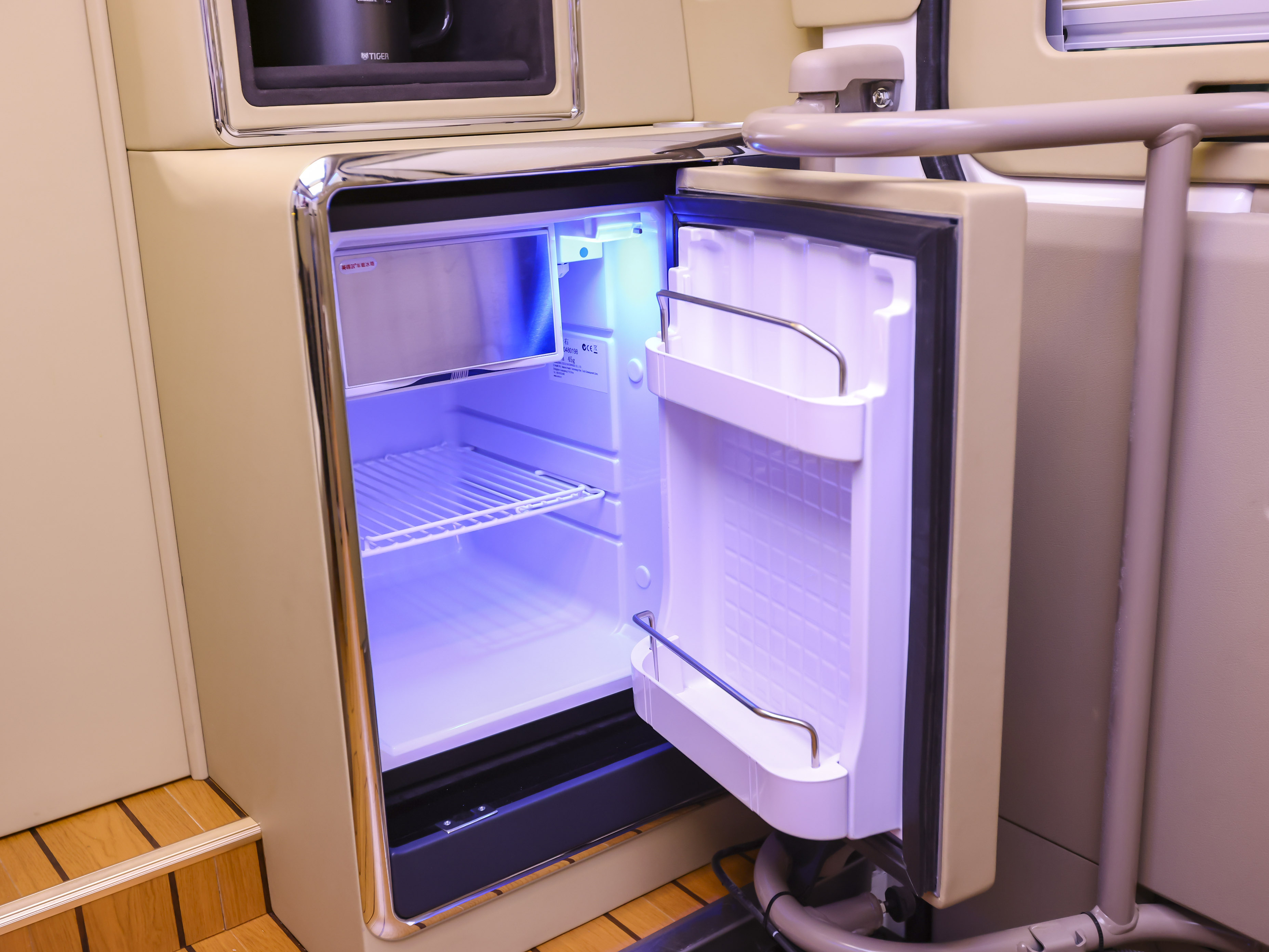 丰田考斯特商务车新款报价,19座丰田考斯特报价