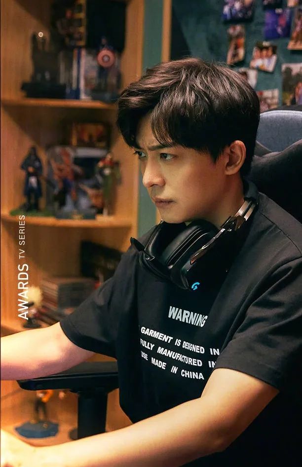 李佳航发文否认,李佳航足球言论