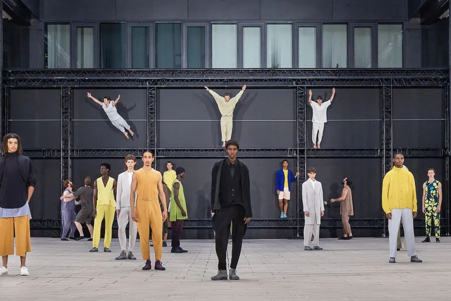 乌托邦青年男装,乌托邦男装