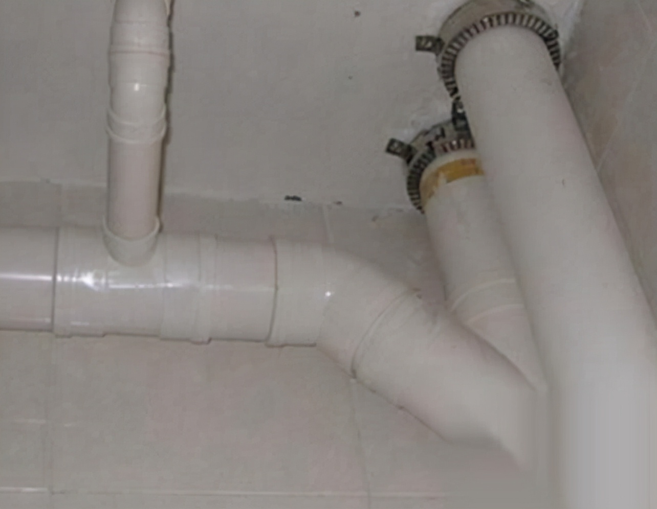 室内水管漏水怎么处理？这里有几个解决漏水的方法，很实用