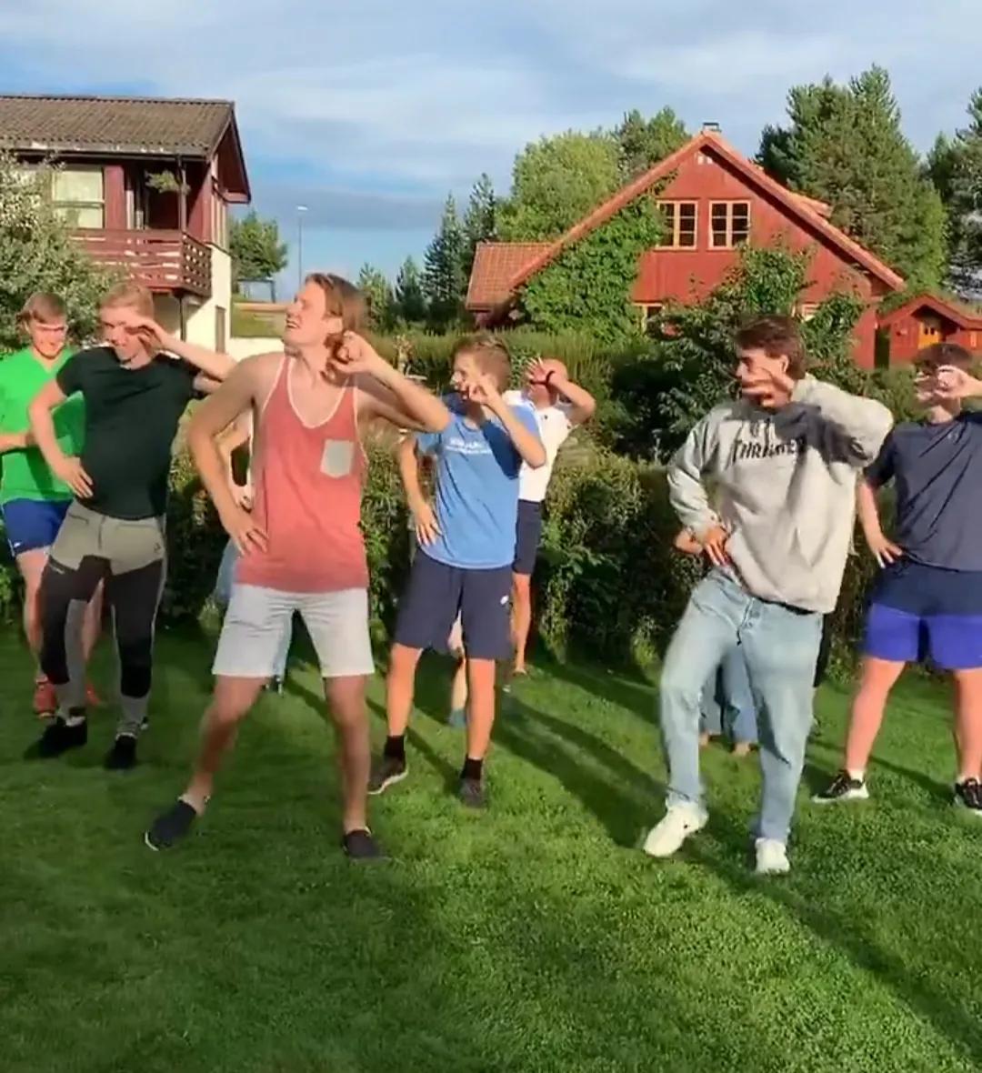 克里斯学中国厨艺,外国人克里斯在中国做菜