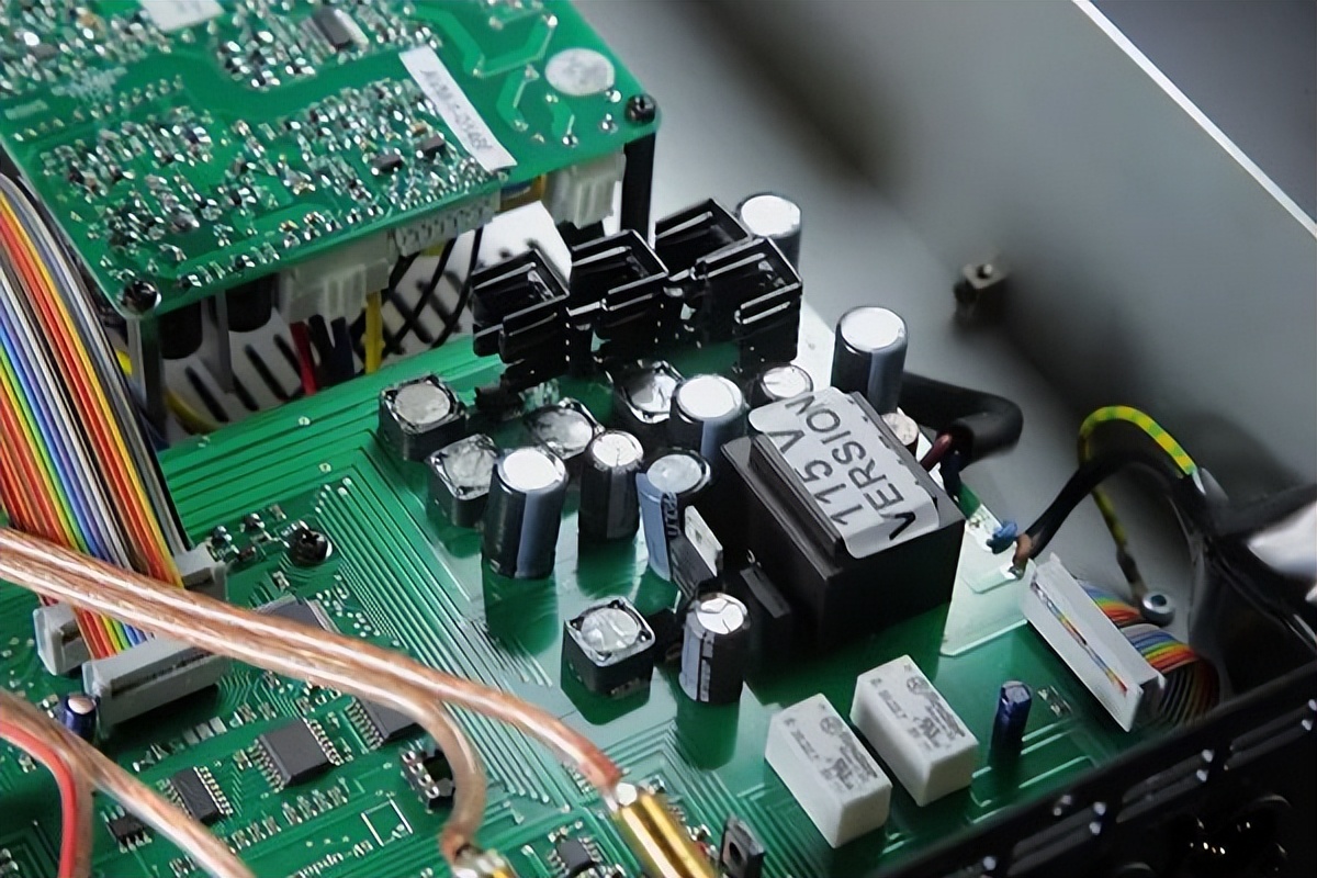 试听AVMA3.2合并放大器更显流畅的音乐性