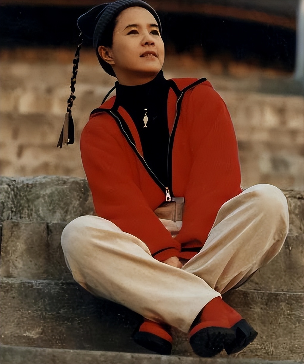 金龟子刘纯燕最新消息,金龟子刘纯燕现在过的怎么样