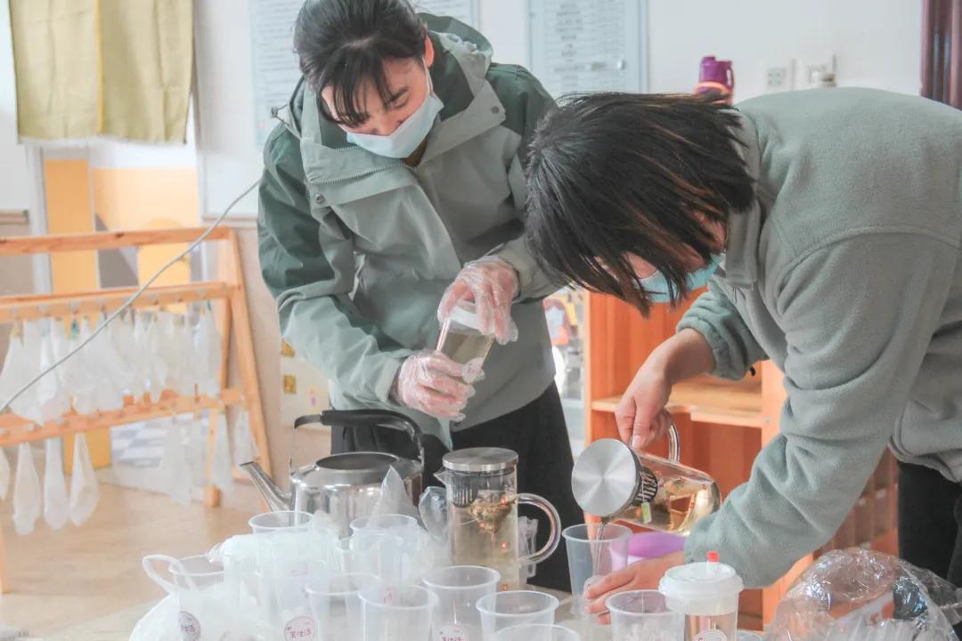 心中有爱幼儿园,幼儿园食育课程教师培训