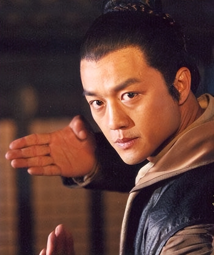 普通人眼中的顶级富豪,看着光鲜亮丽背后的苦