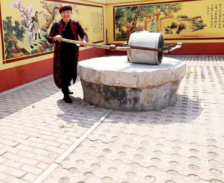 走进典范领略强村风采——淄川区诗词学会双杨镇采风