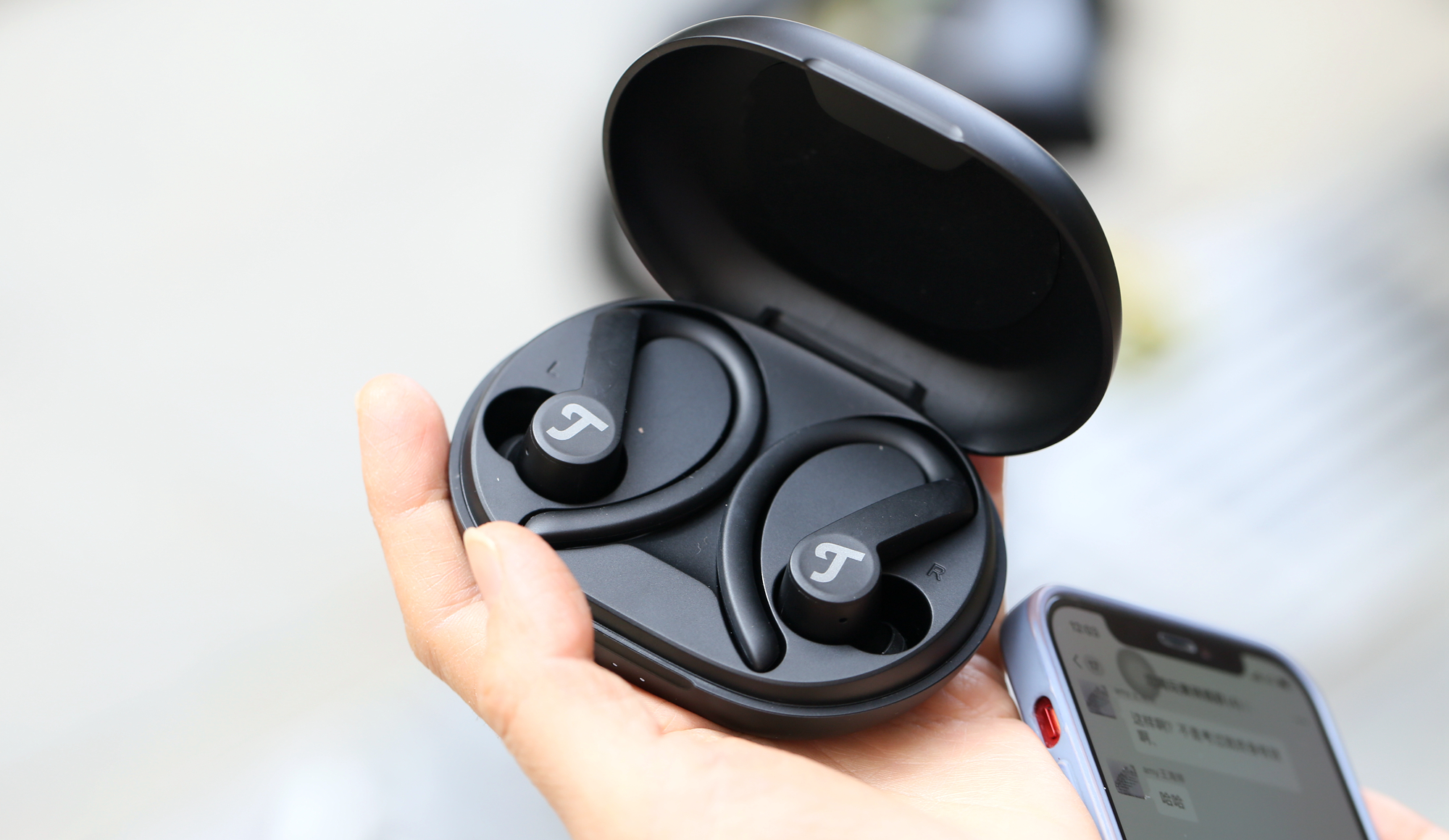 真正能防水的运动蓝牙耳机,运动蓝牙耳机音质安全