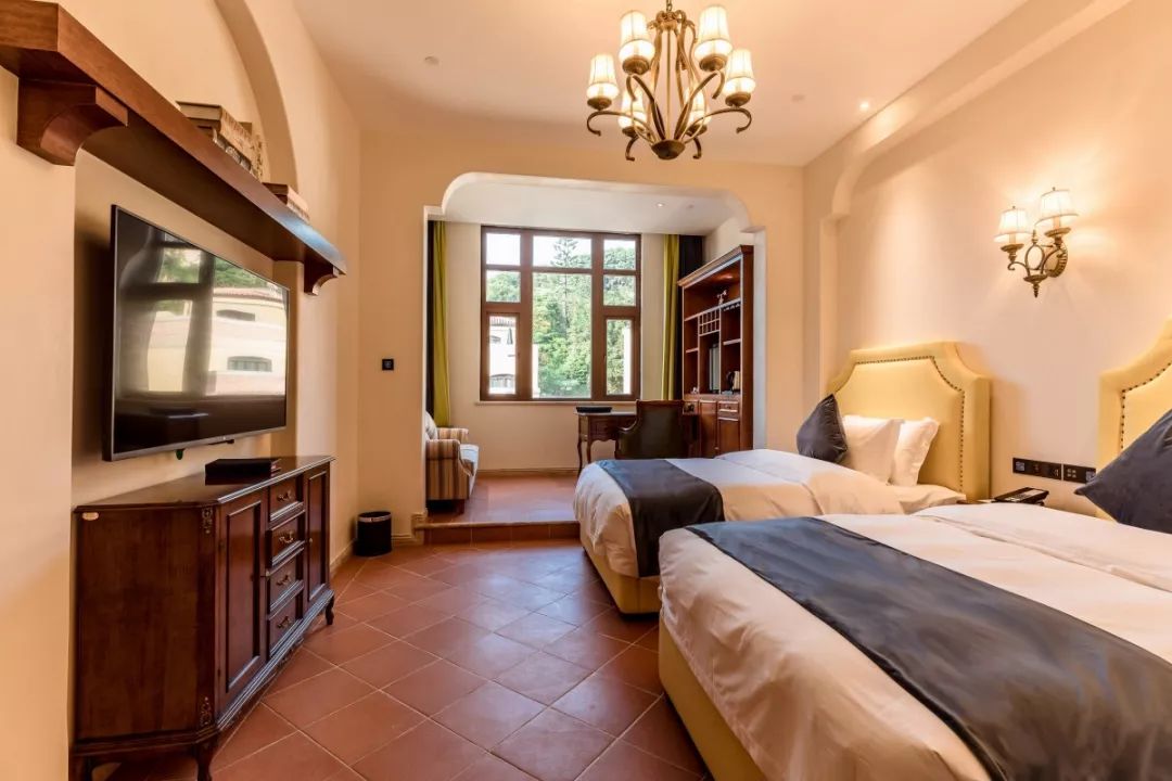 蹇呮墦鍗＄殑绁炰粰閰掑簵,瓒呮帹鑽愮殑绁炰粰閰掑簵