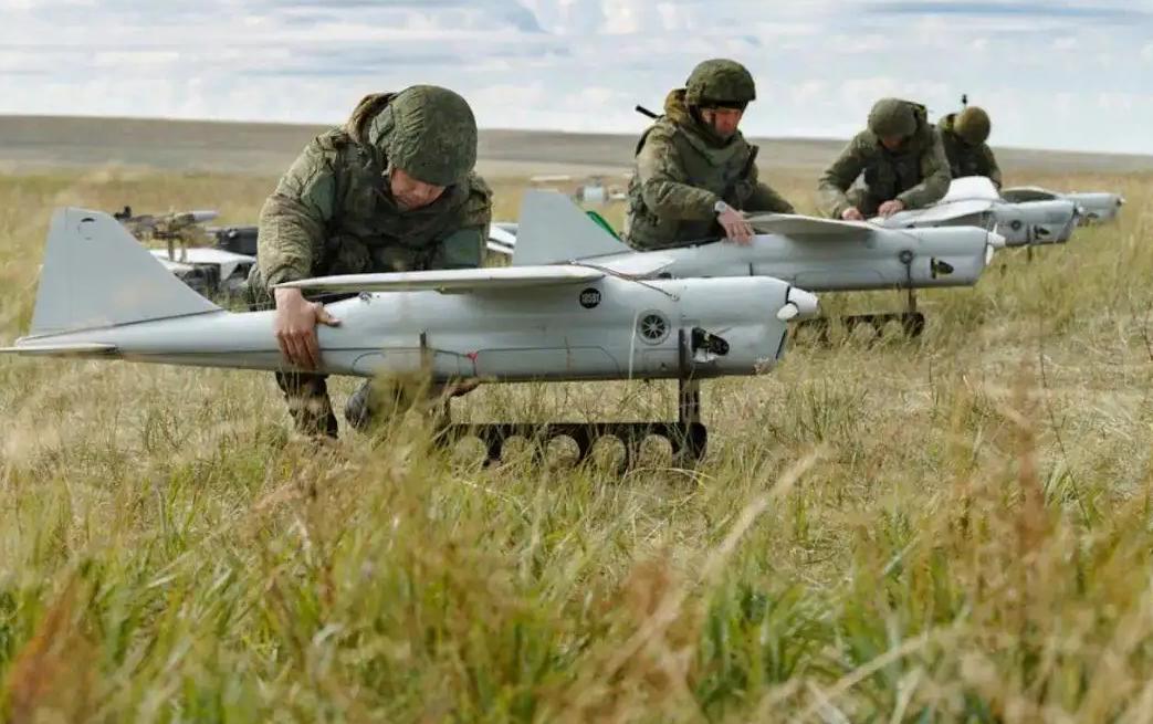 俄罗斯雷达被乌军缴获,俄无人机被缴获