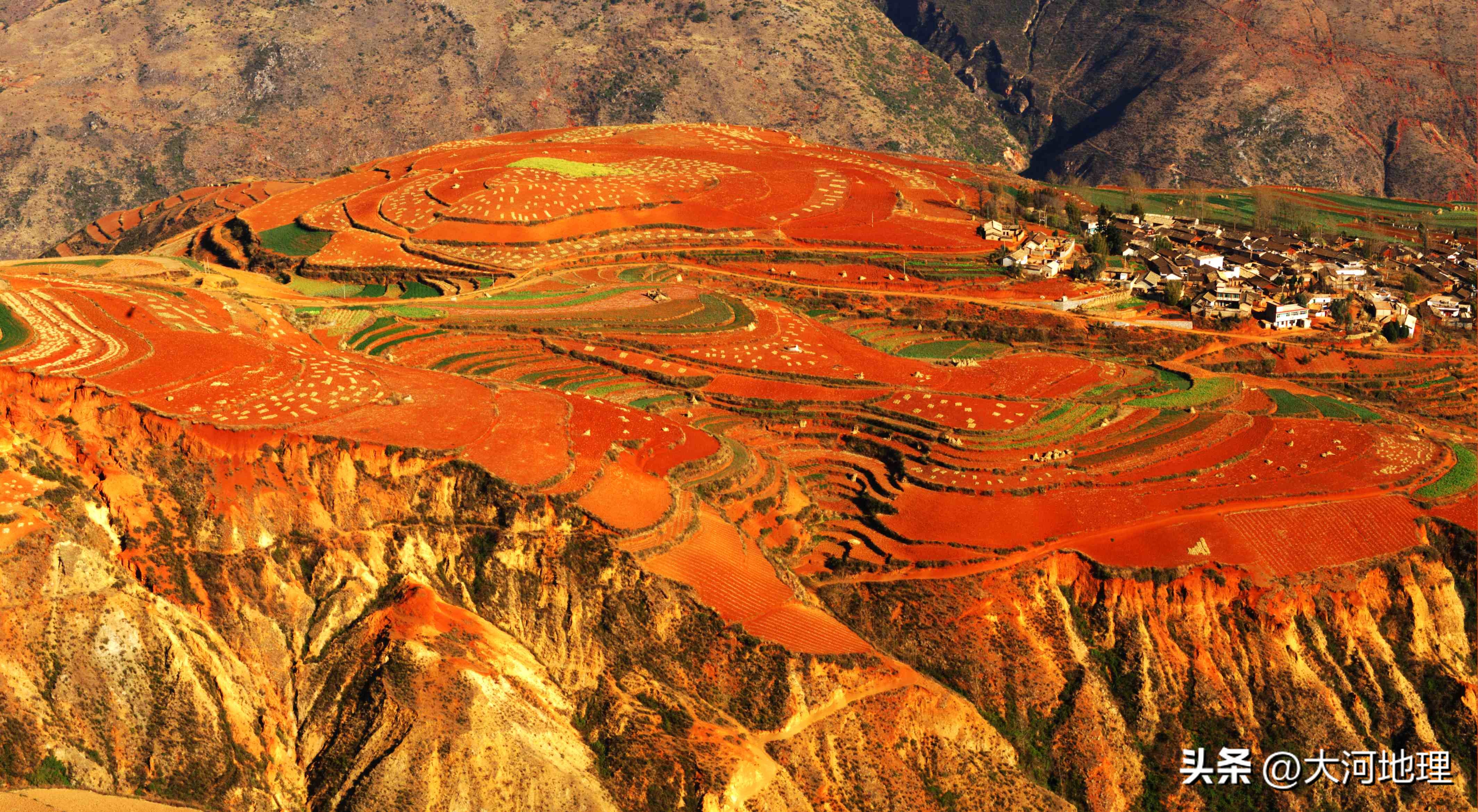 中国南方这30个景点,难说多知名,但敢说它的秋色最艳最浪漫