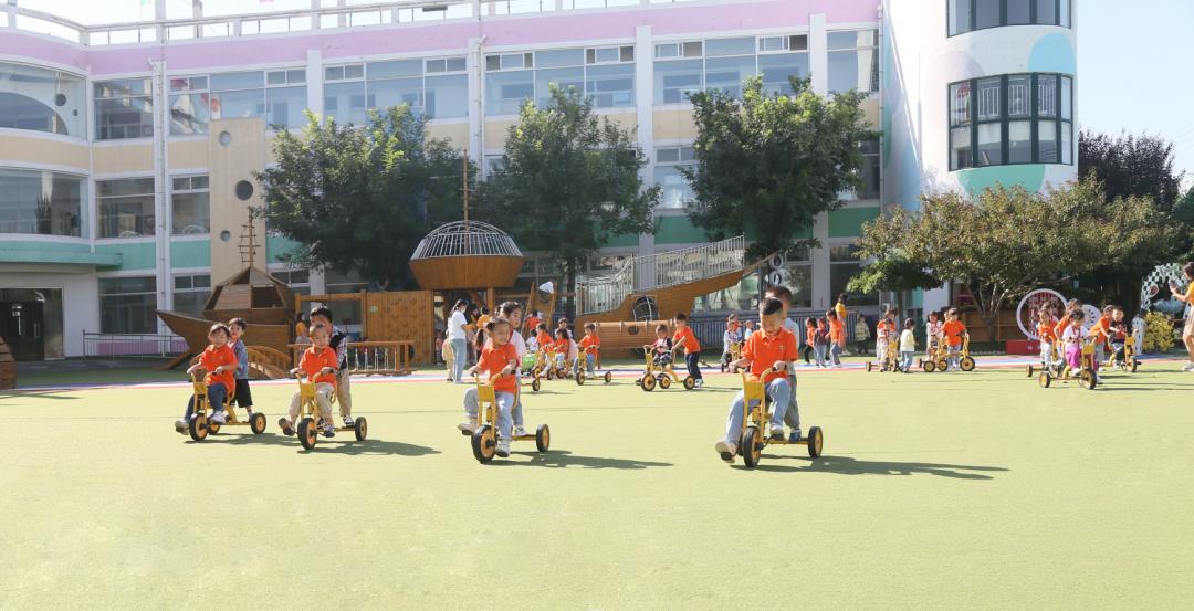 秋光如岁邂逅一场欢喜——临猗县直一园开学季