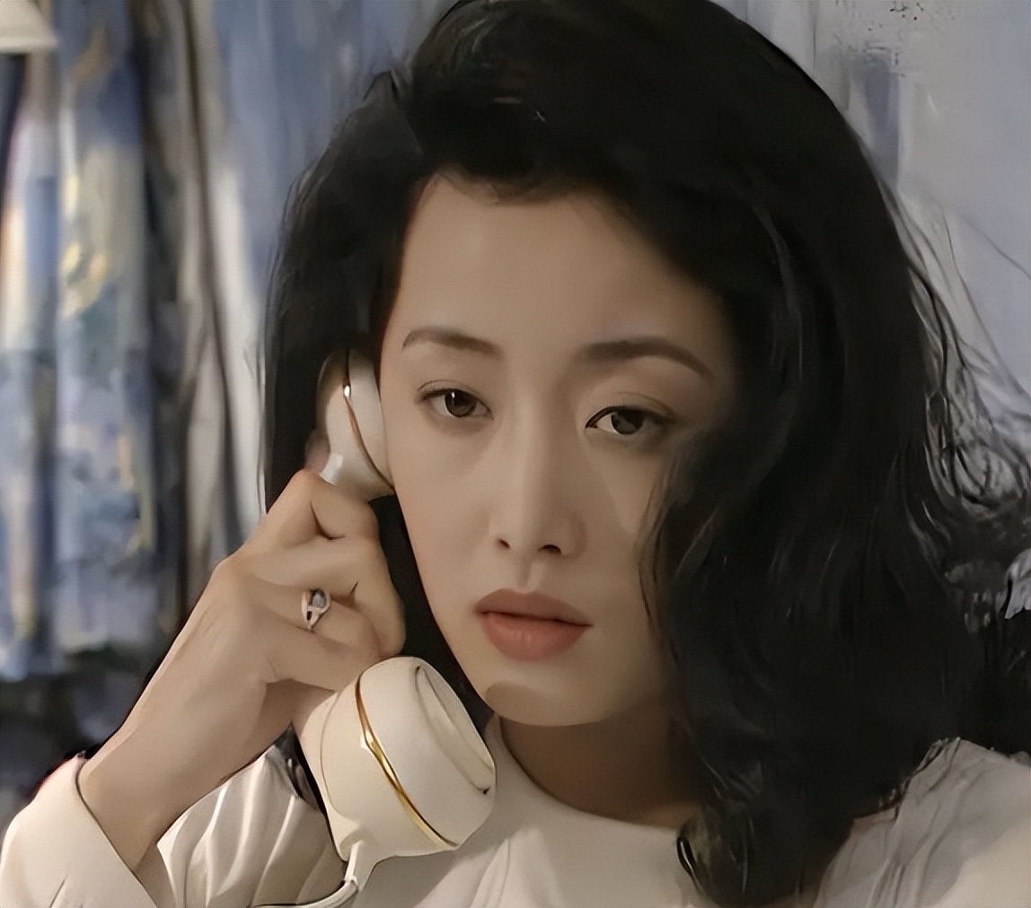 “三婚女人”刘蓓：刚怀孕就被二婚丈夫抛弃，带拖油瓶找前夫接盘