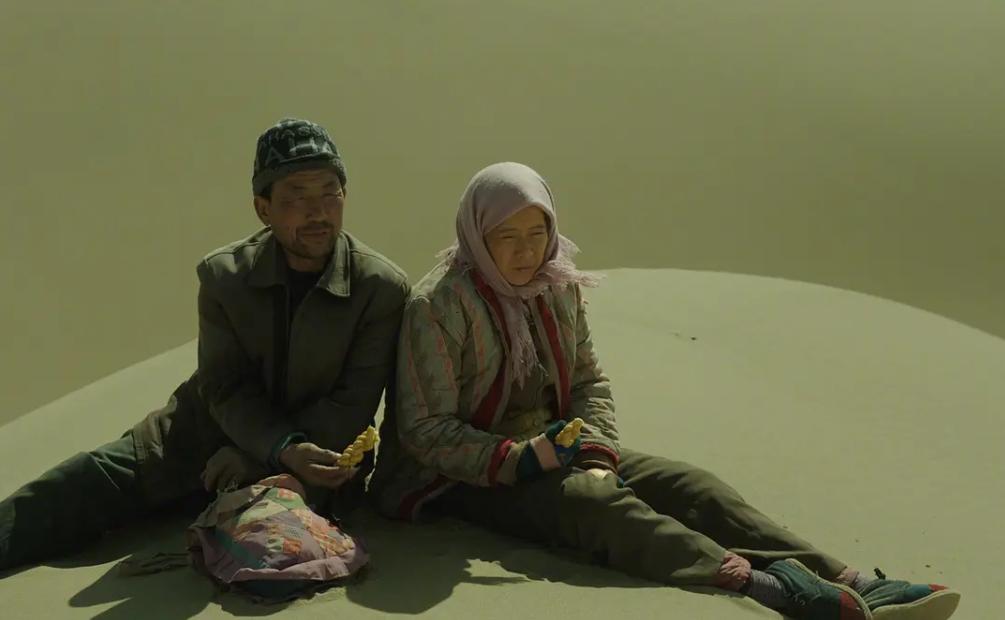 赶在下映前看电影,赶在上班之前去看场电影