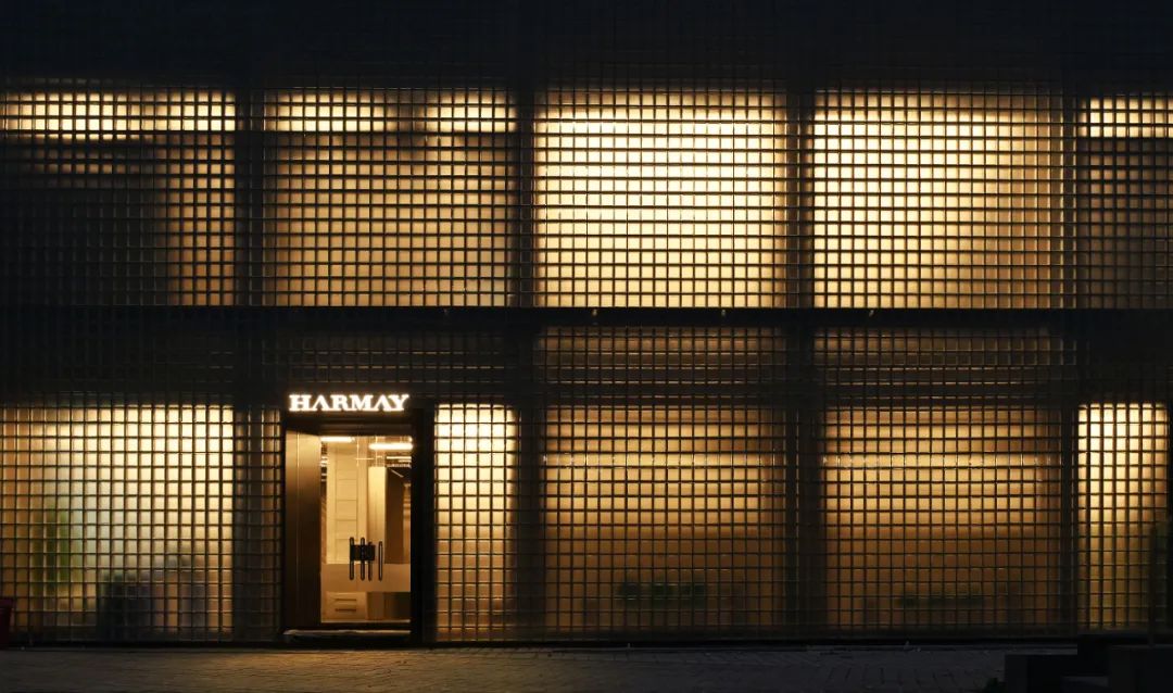 这个抠门生意，一天抠出100万