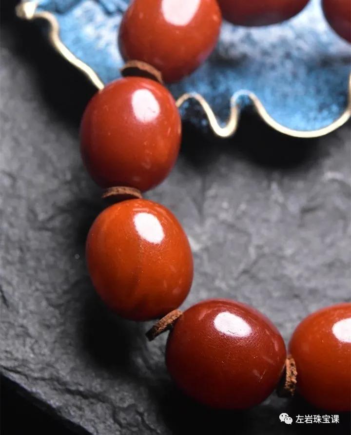 传世经典老蜜蜡,老蜜蜡的韵味是什么