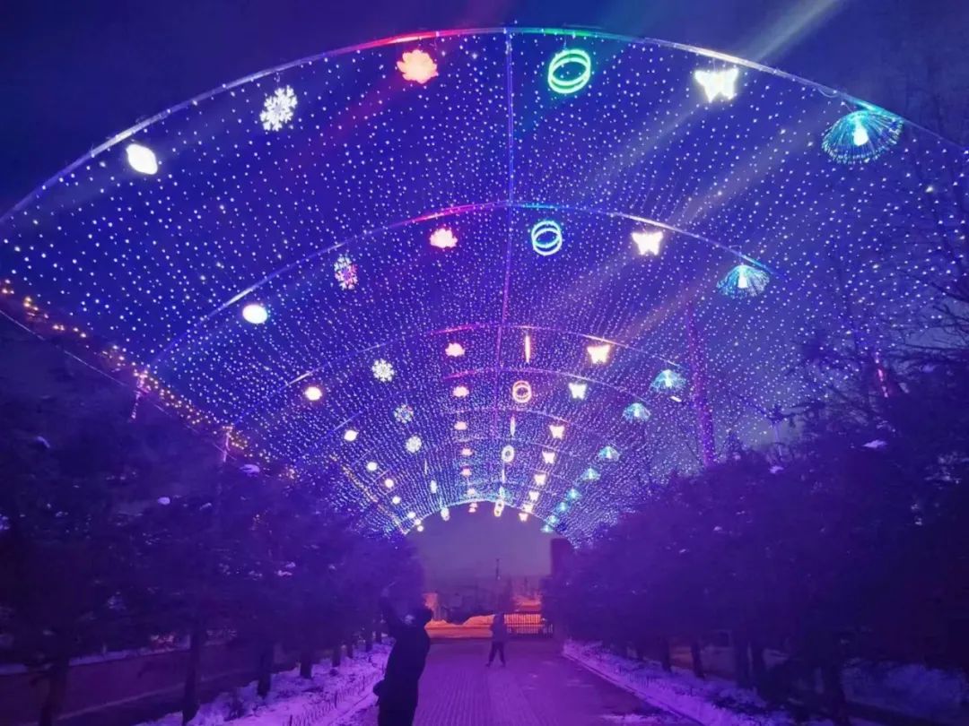 冰雪深度自驾,冰雪游乌鲁木齐