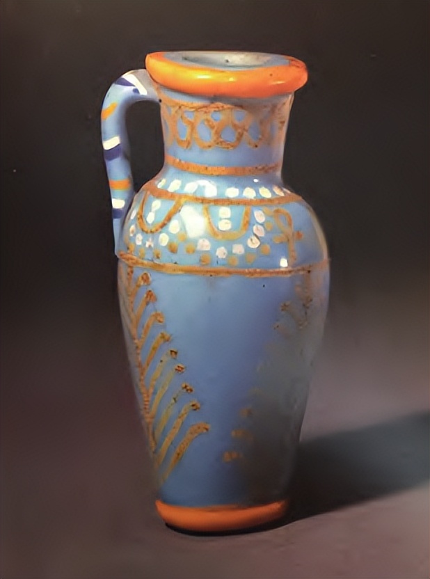 最早的玻璃是怎么被发现的,玻璃是什么时候传入古希腊