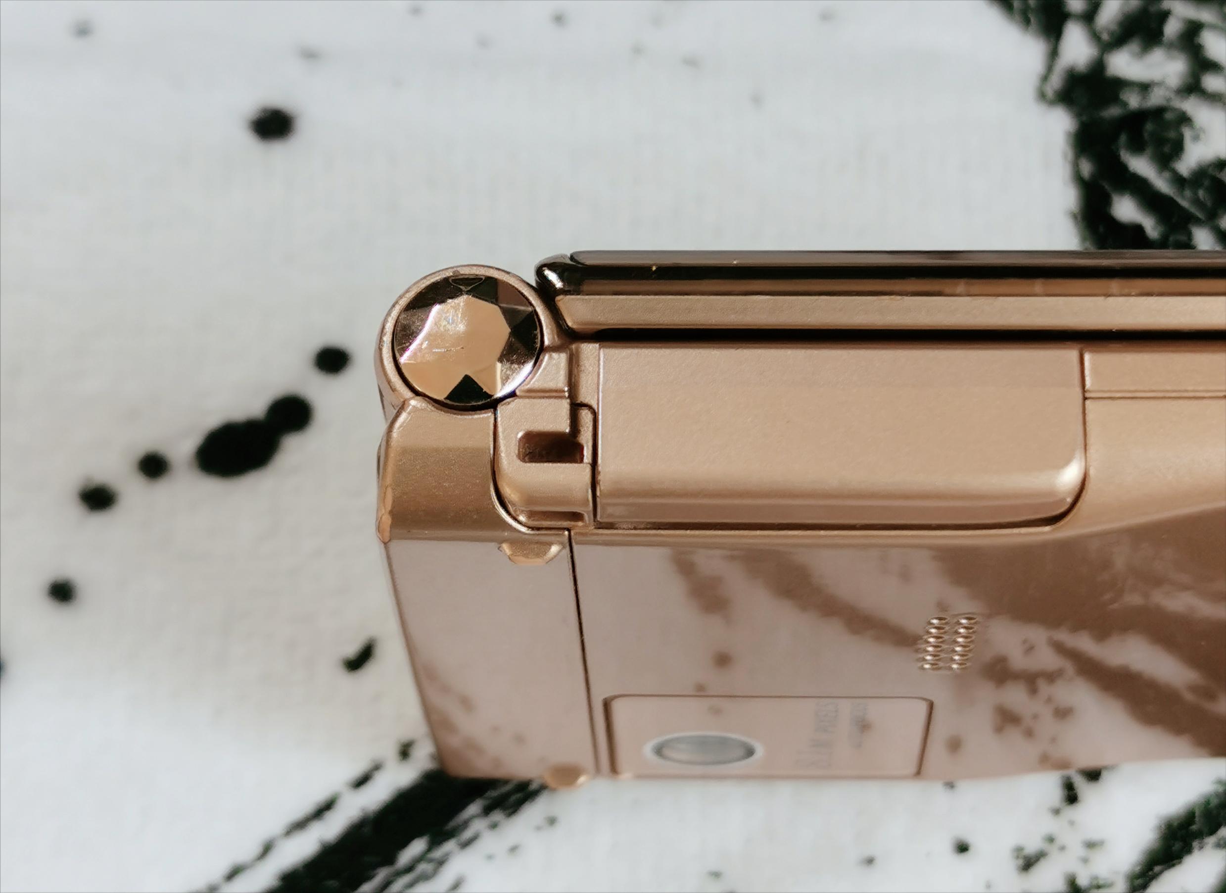 富士通f03b手机,富士通f0408日版手机