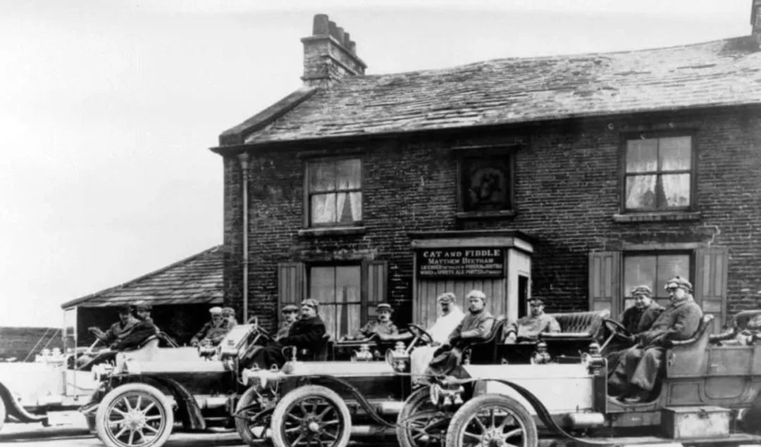 宾利依然是皇室之光,宾利最低调的一款车