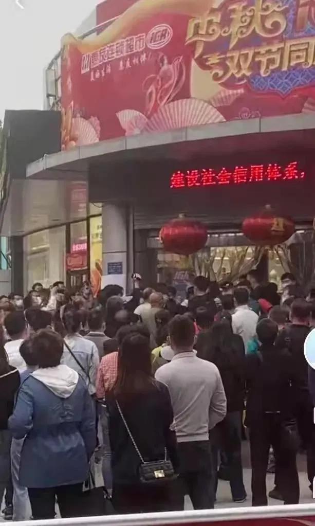 租约到期了房东不肯退房,租约到期租客不搬走