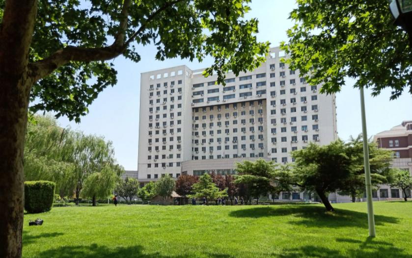 对外经济贸易大学：2021年专业录取分数据已出炉，它的分数最高