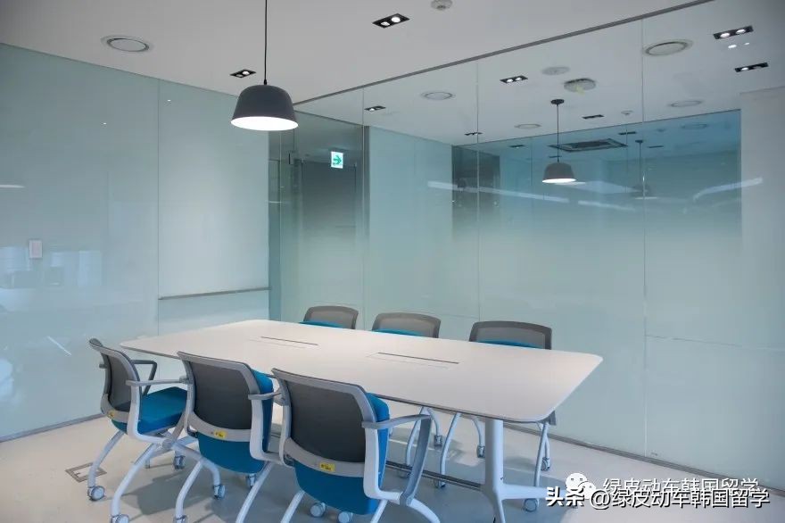 梨花女子大学都是女生吗,韩国梨花女子大学学费贵吗