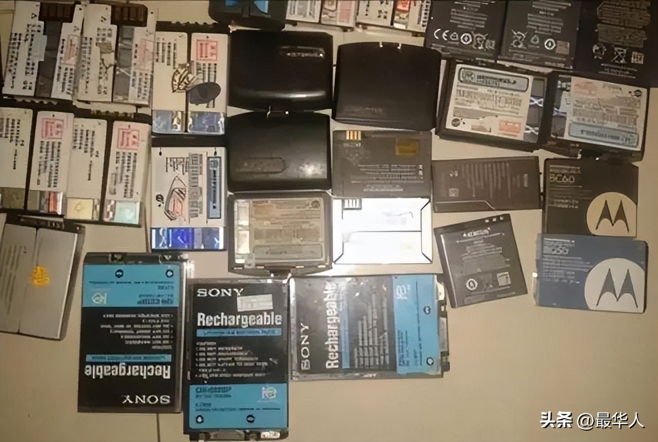 万能充电器发明学生,发明万能充的小伙怎么样了