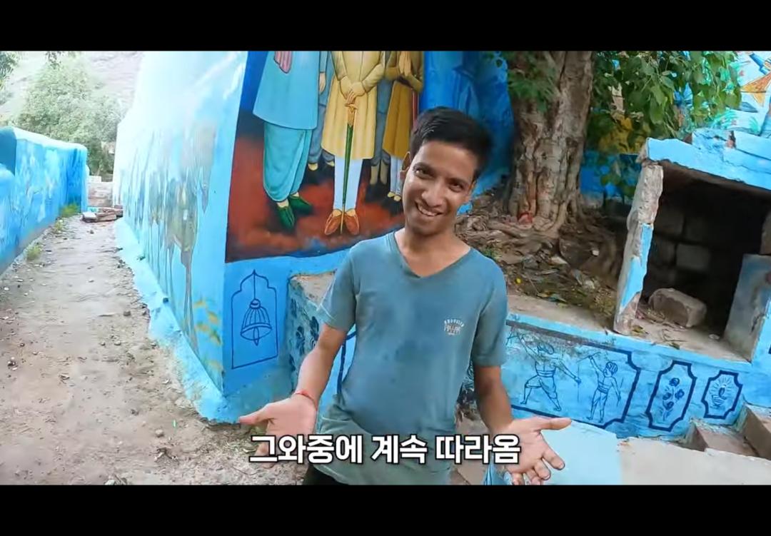 韩国女子单独在印度旅行，被男子跟踪性骚扰，掏生殖器还猥琐微笑