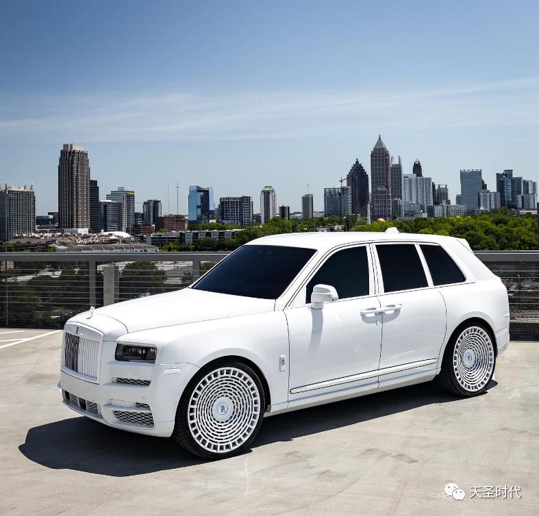 劳斯莱斯库里南蒂芙尼蓝外观,蒂芙尼蓝双拼珍珠白库里南