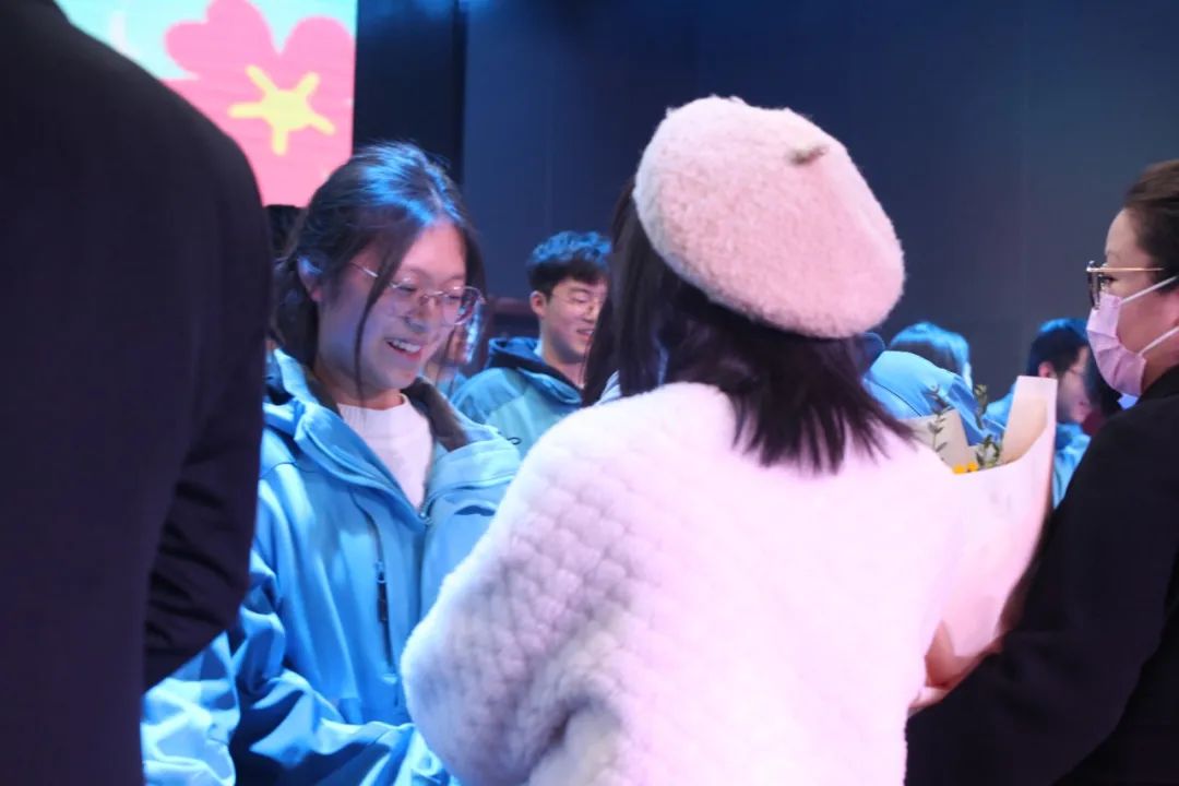 鹰击长空鹏程万里大展宏图,鹏程万里扬帆起航