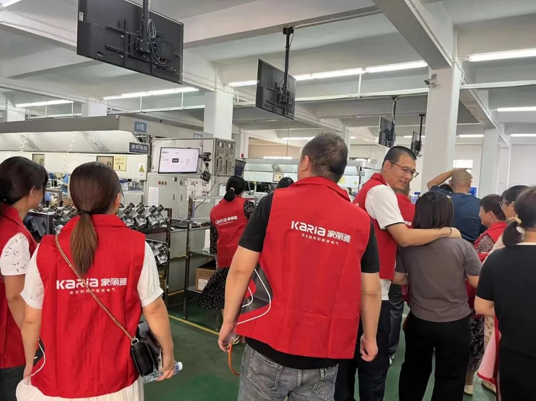 同心逐梦志在巅峰的英文演讲,同心筑梦志在顶峰企业新年祝福