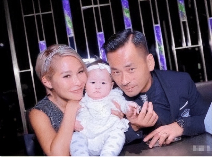 洗米华现在在干什么呢,洗米华落魄的时候