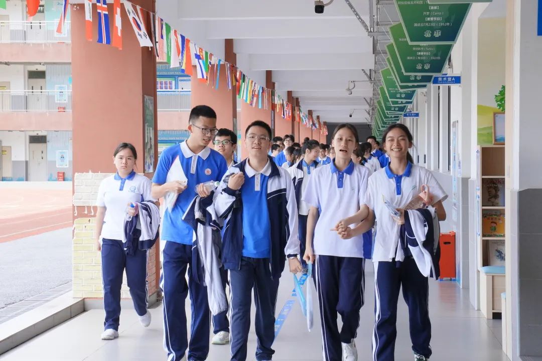 深圳中考第一天现场,深圳中考第一现场