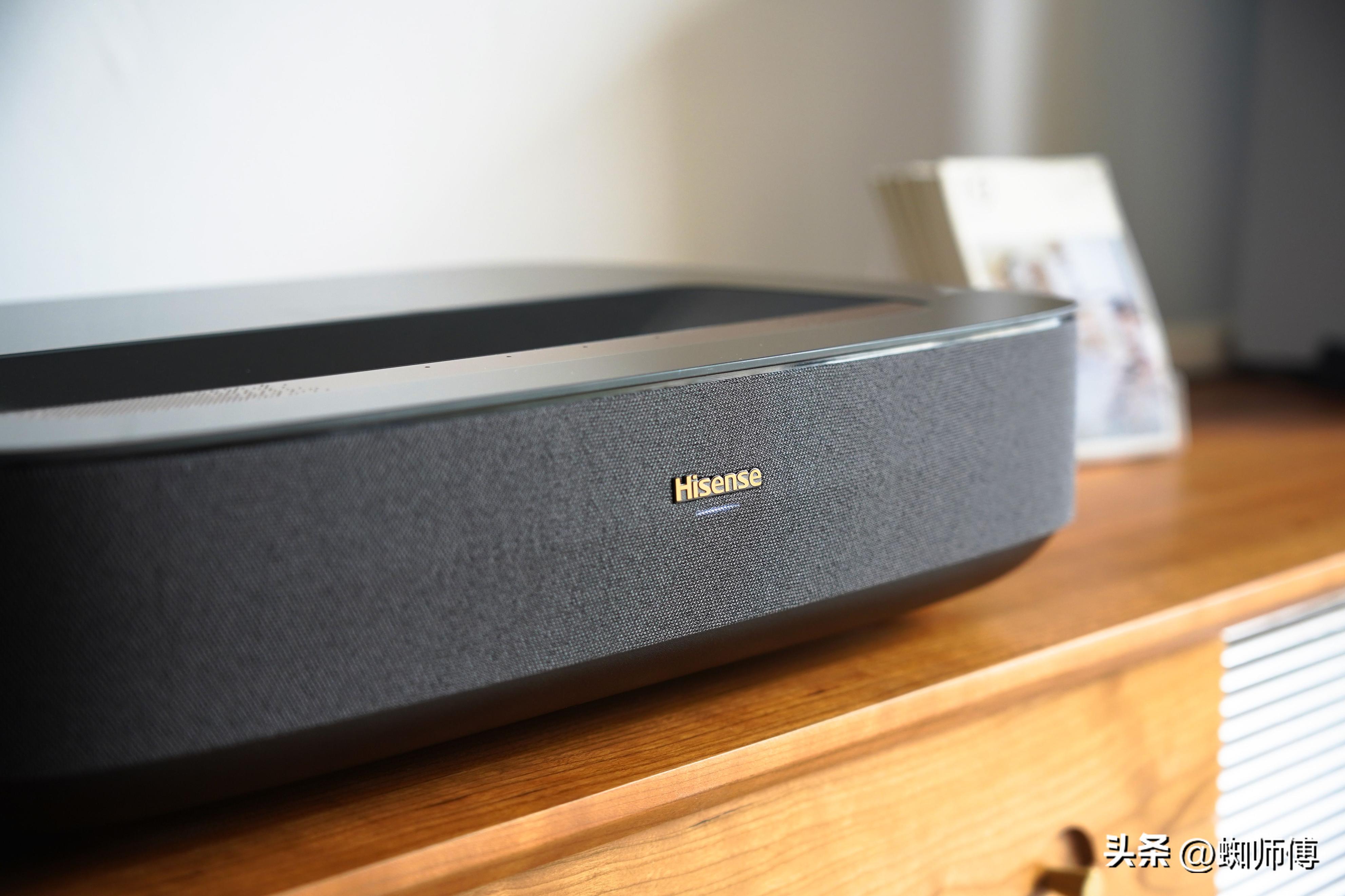 大屏幕护眼电视,海信激光电视80d9h80英寸测评