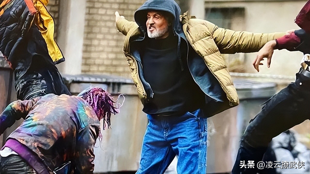 推荐五部超燃科幻动作电影,2021年必看的四部超燃科幻电影