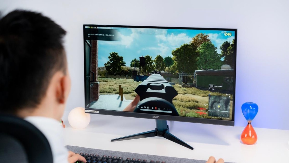 2k240hz玩吃鸡有多爽,2k240hz跑不满