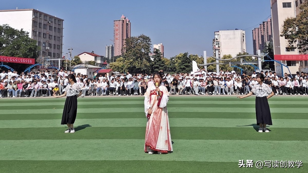 社团风采成果展活动总结,硕果盈枝香满园