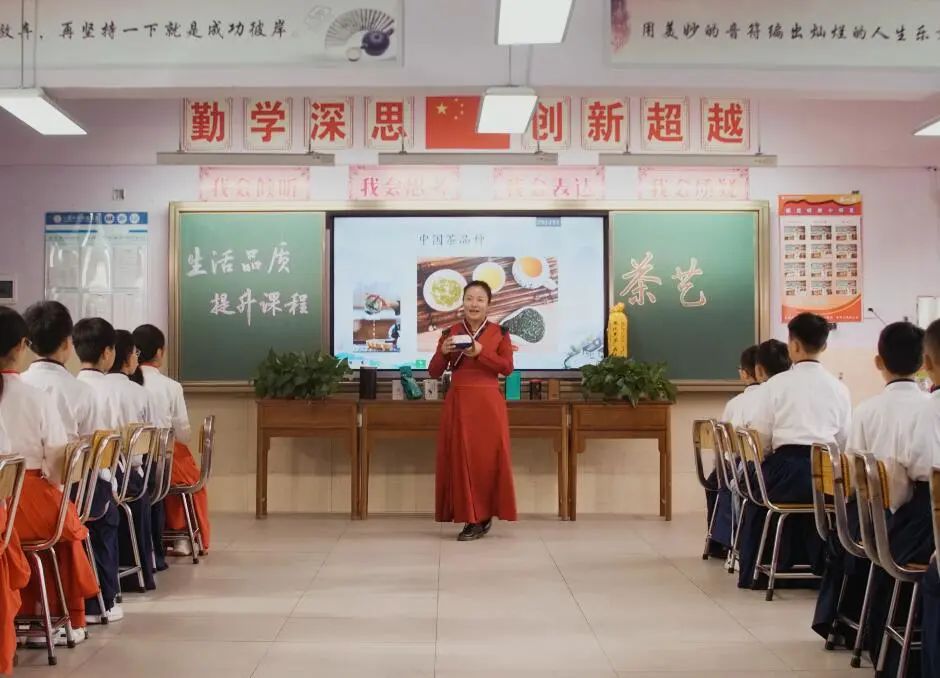 拍摄学校校庆宣传片包含哪些内容,十年校庆宣传片