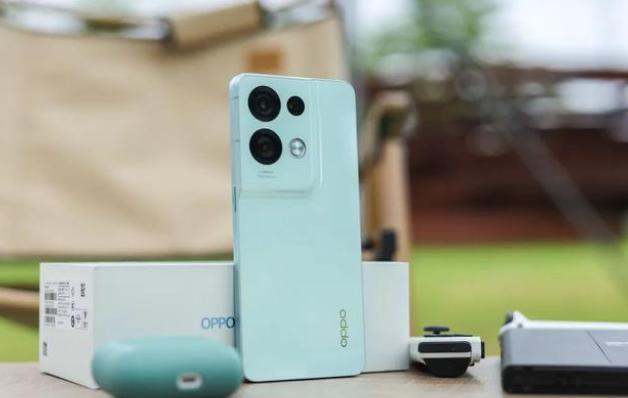 骁龙888plus和天玑8100哪个更强,天玑8000max和天玑8100区别