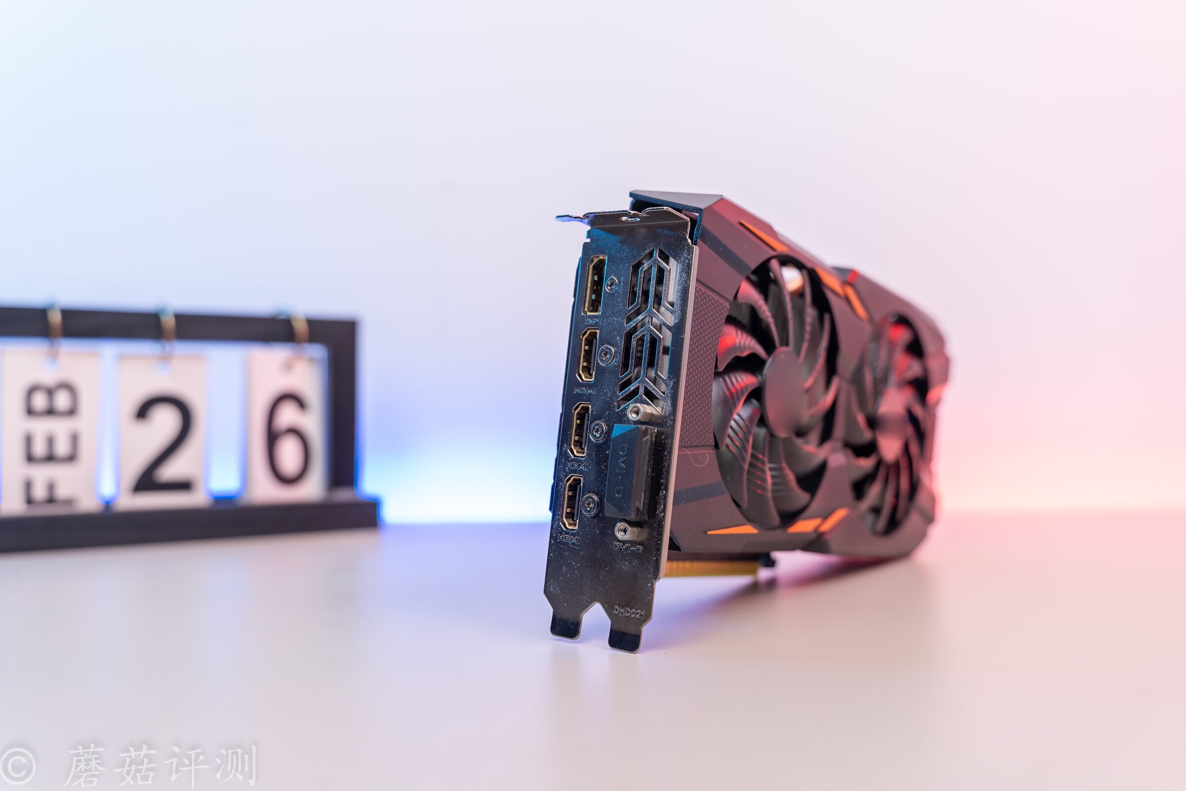 电脑主机可以玩的手柄游戏,高性能主机搭配低端显示器