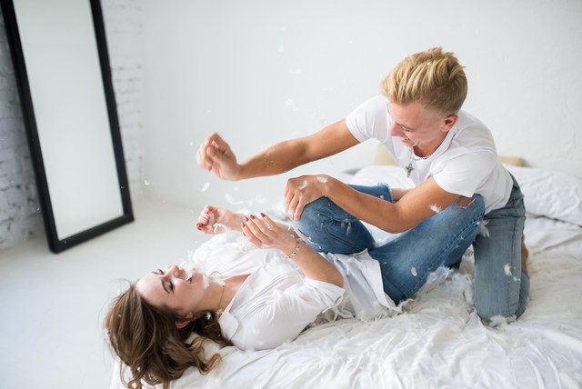 家暴和出轨绝对不能容忍,出轨与家暴零容忍