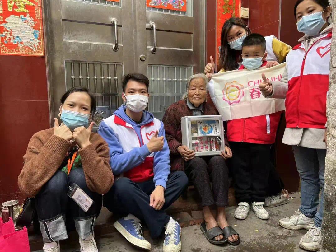 广州华立学院礼仪,广州华立学院外国语学院怎样