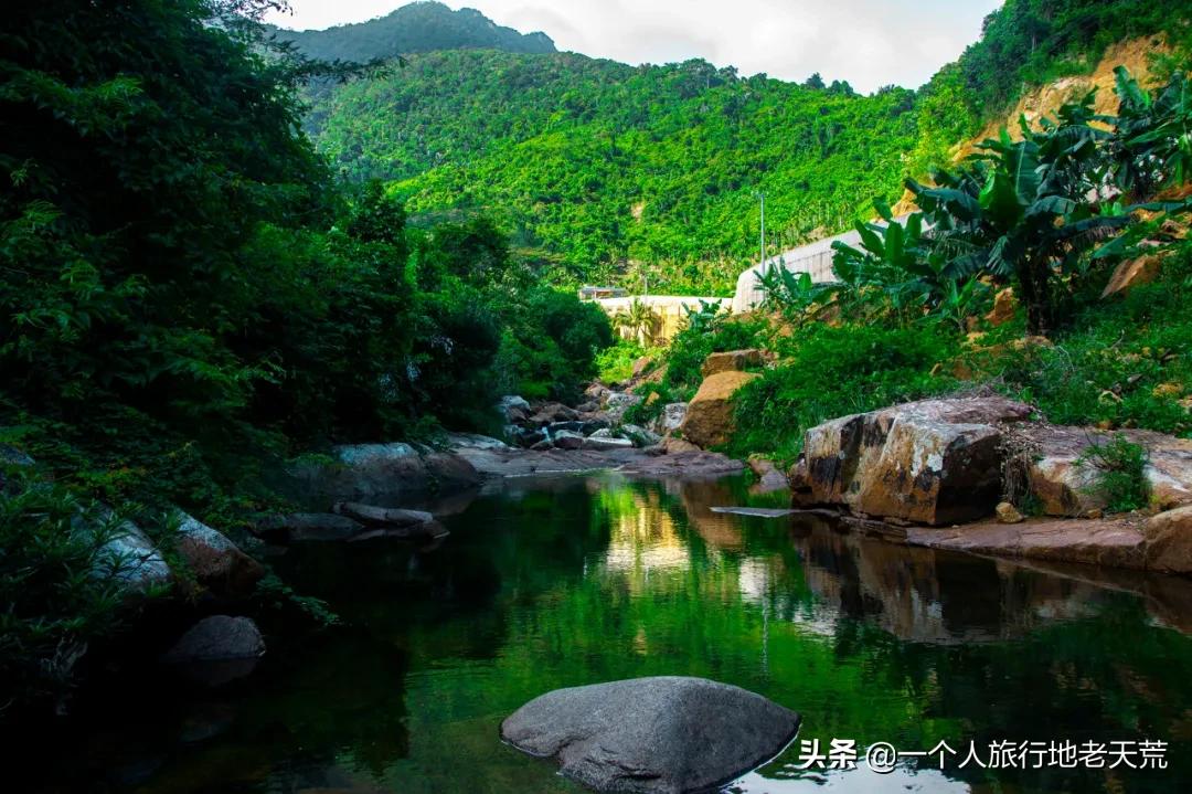 冲野浪、喝咖啡，比三亚便宜一半的海岛度假地，后悔没有早点知道