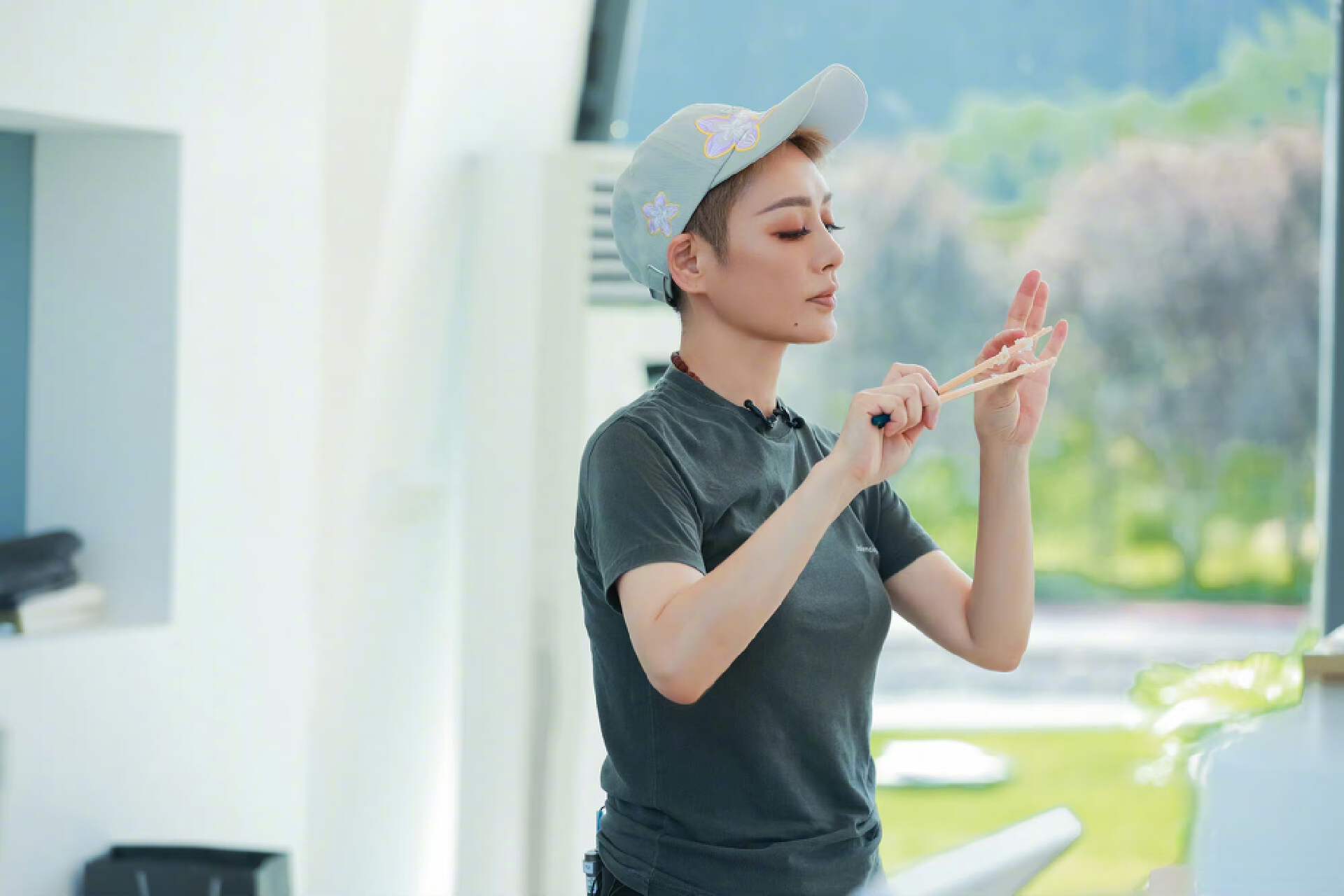 帽子五一出行必备,夏日必备沙滩帽美出高级感