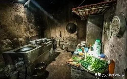 我广东人,28岁今年,在广州黄埔年收入3000万,现在广州买车了