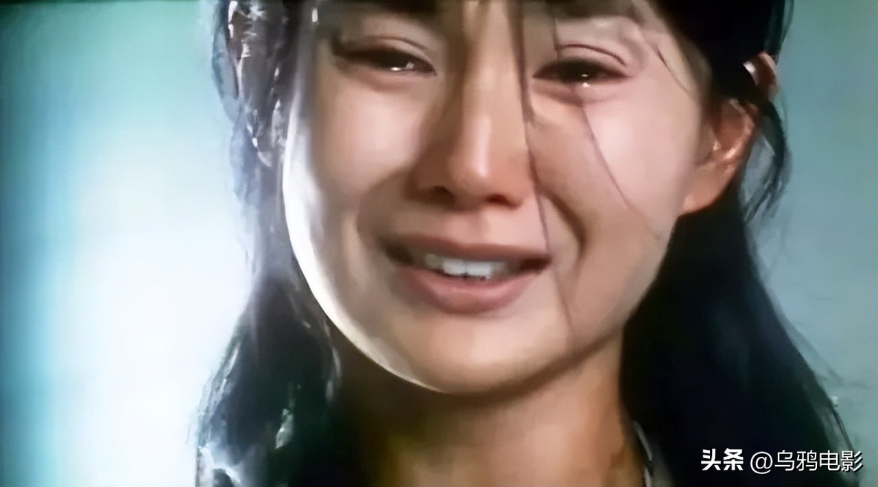 尺度太大，疯狂打码消音，还是香港电影敢