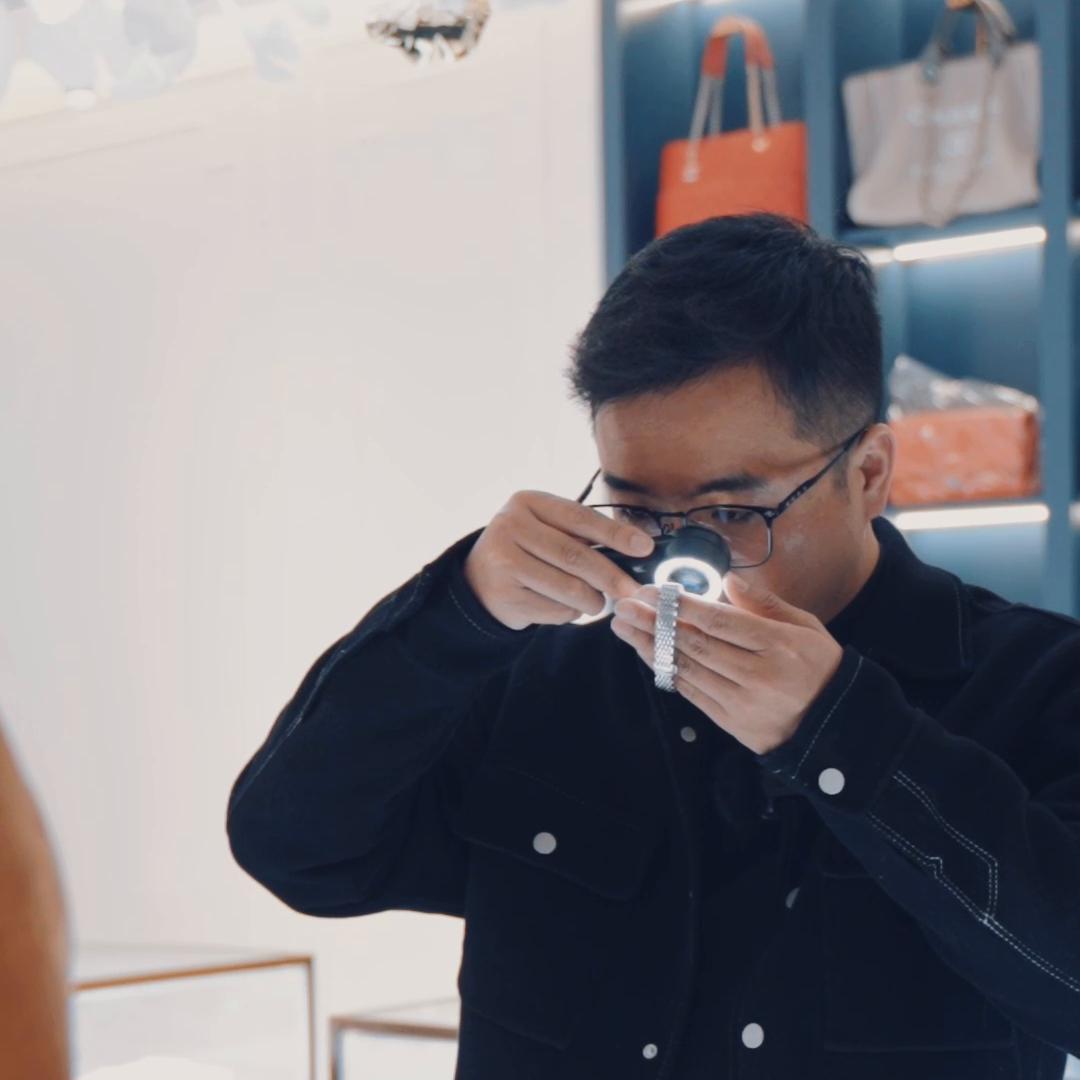 送二手表丢人吗,二手和全新差价很大的手表