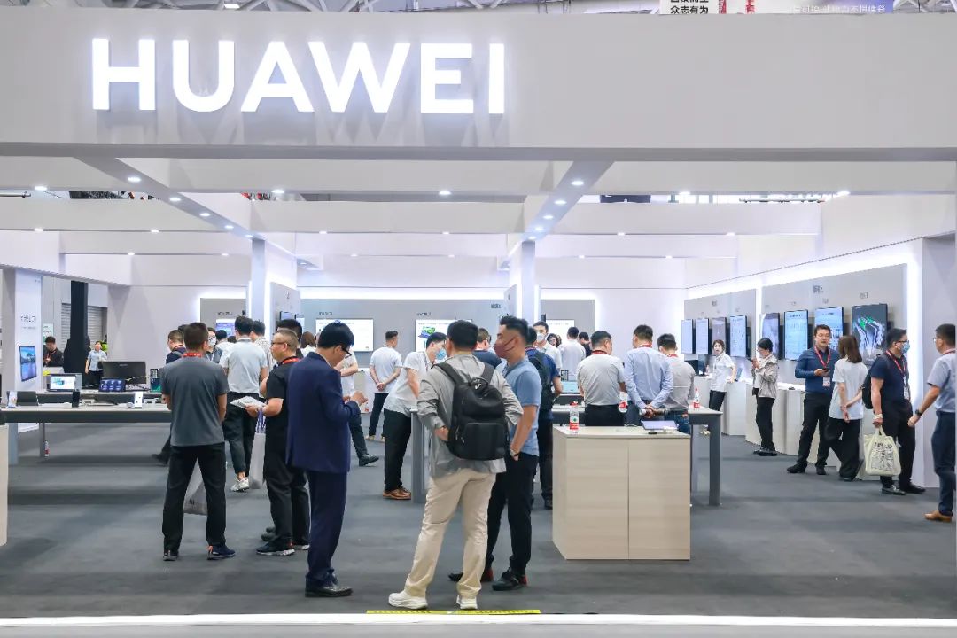 华为下一代升腾,华为发布全新终端商用品牌擎云