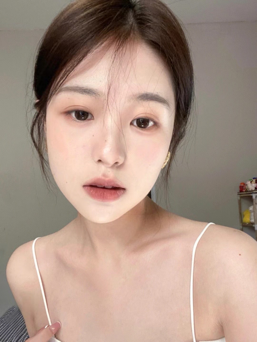 正确步骤化妆是不是就不会长痘,脸上长痘痘和闭口怎么化妆好看